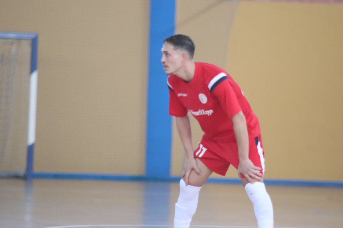LaPalmaFS's tweet photo. 📷 FOTOGALERÍA #SmurfitKappaCádiz 🔴🟡

📈 ¡Volvimos al ruedo! Primera jornada de liga y con derrota ante un gran equipo como el Cádiz Virgili. A pesar de la remontada tras un mal inicio, dos zarpazos amarillos acabaron con la reacción palmerina. 

#20AñosContigo ❤ https://t.co/CZ29Wmrgy4