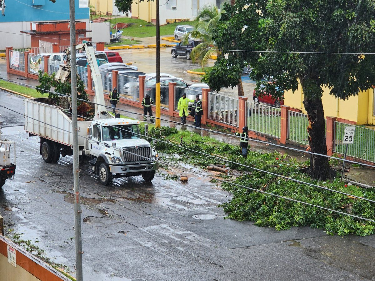 Jaimitocruz's tweet photo. @Miguel_Romero_ , @SJCiudadCapital gracias por la rápida acción!! https://t.co/s2UraJYxNm