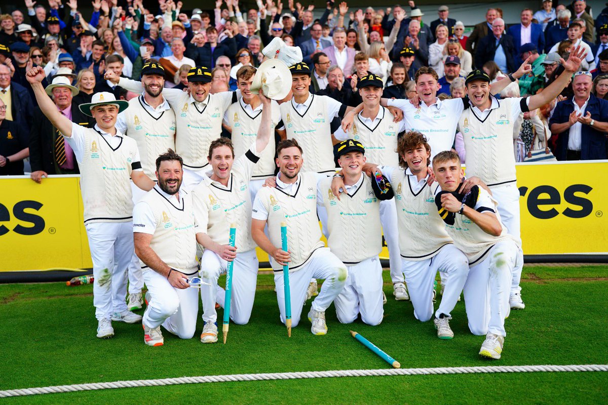 HomeOfCricket's tweet photo. A journey ending in history 🏆

👏 Congratulations to @DumbletonCC, who have won the @TheCricketerNVC final at Lord’s.

#LoveLords https://t.co/x5dWR6DeSn
