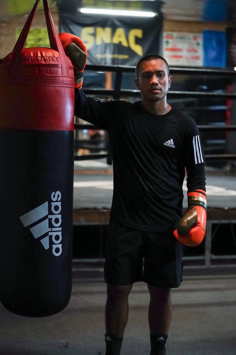 Mercito Gesta (@TheRealMGesta) on Twitter photo 2022-09-18 16:33:29 The best is always by my side! #AdidasBoxing #TeamAdidas
@cs_adidas @adidas @mrboxingguru @chrisdessalles
#Boxing #NoMercy #Adidas #ImpossibleIsNothing #AllForBoxing #CreatedWithAdidas #DoubleEndBag #BoxingWorkout #Training
๐ธ: @NeilMacasadia The best is always by my side! #AdidasBoxing #TeamAdidas
@cs_adidas @adidas @mrboxingguru @chrisdessalles
#Boxing #NoMercy #Adidas #ImpossibleIsNothing #AllForBoxing #CreatedWithAdidas #DoubleEndBag #BoxingWorkout #Training
๐ธ: @NeilMacasadia