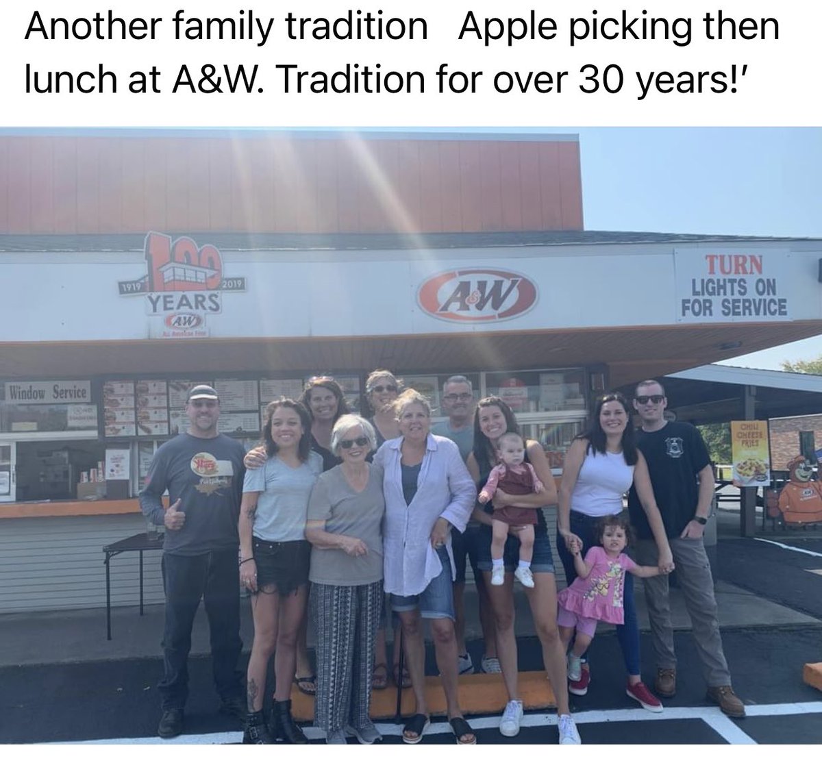 A&W of Rhode Island (@smithfieldaw) on Twitter photo 