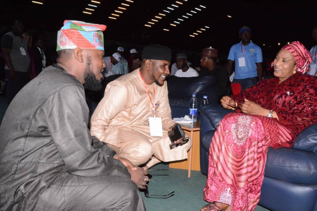 PrinceZbk's tweet photo. Exchanging Greetings With Her Excellency, @kujarima At The Program of “Progressive Youths Leaders Summit” in ICC, Abuja.✊🙌✌️ https://t.co/8PDflkFjwg