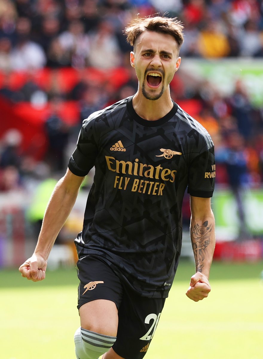 Arsenal tweet picture