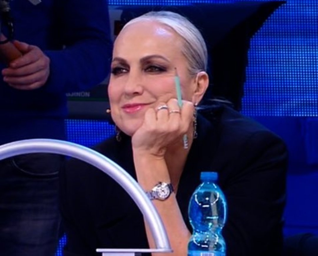 CHE BRAVO AO
#Amici22