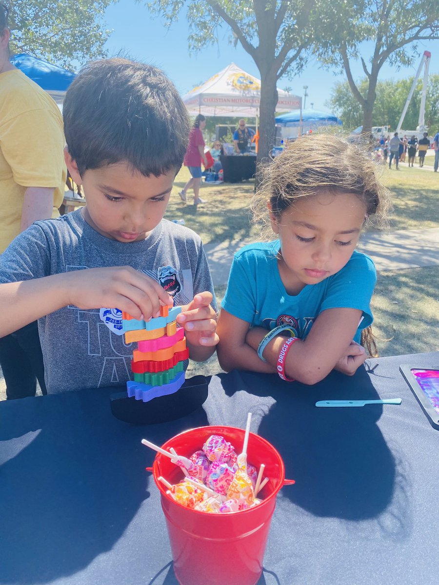 LPSProjectAWARE's tweet photo. @LawtonPolice Thank you for allowing Project AWARE &amp; The D.A.R.E program to participate with the Cops and Kids Picnic! We love our students, families and community ❤️ #OKAWARE #WeAreLps #oklaed #osde https://t.co/2k0Pyla6SE