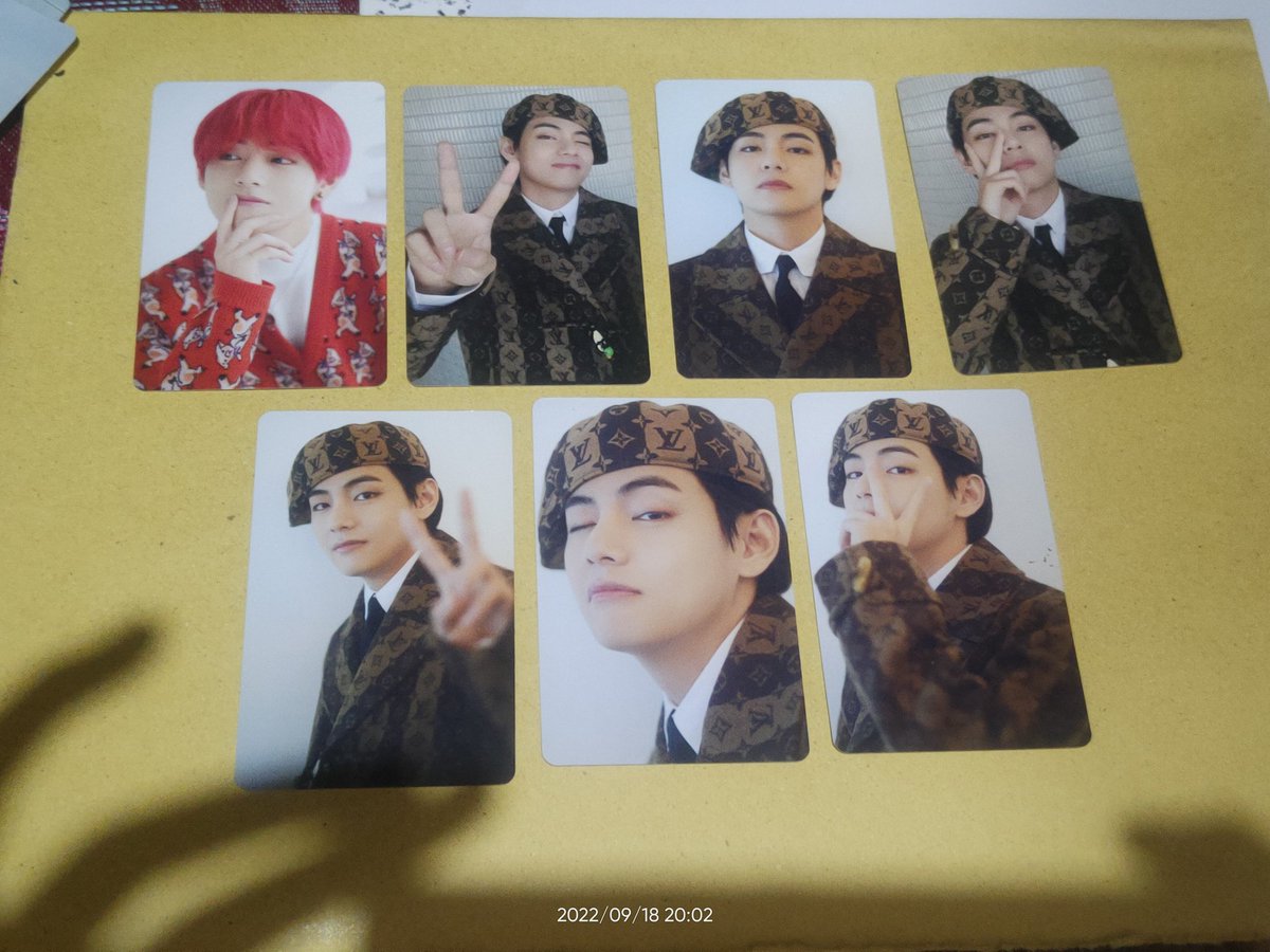 dayyyeji03's tweet photo. #wts

V DICON VOL 101

~all mint condi
~lowball 

20each

•onhand ready to ship!
✓payo
•gcash
✓photocert 

Dm if interested! https://t.co/5CAL5igdfS