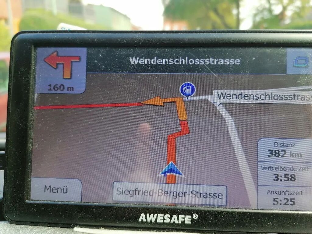 itsCuteNerdy's tweet image. Moinsen zusammen.

Bin gerade mit meinem Onkel und seinem besten Kumpel aufm Weg nach Kiel, weil wir von da aus nach Dänemark per Segeltörn.

1 woche aufm Schiff unterwegs.

Bilder vom Schiff und vom Bild werde nachm Urlaub gemacht. Euch einen schönen Sonntag

#nerd #nerdstu…