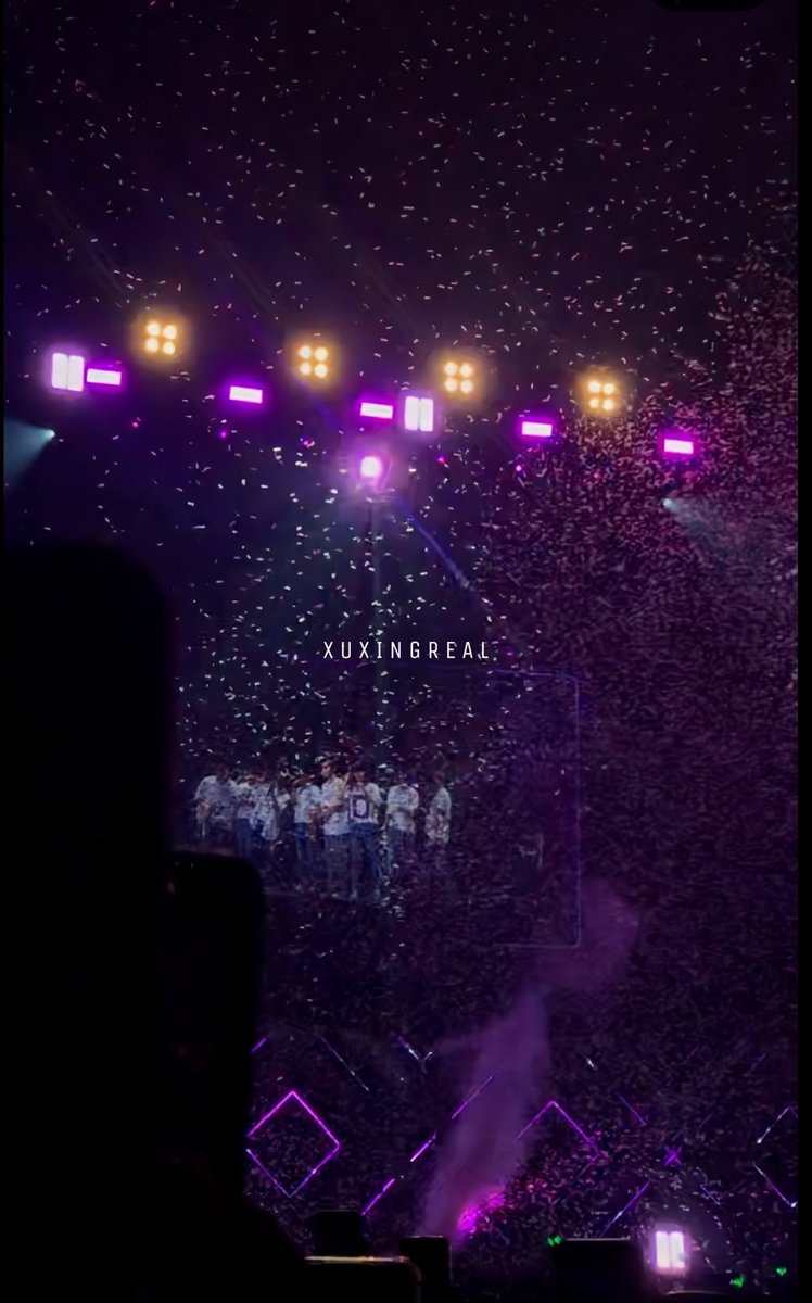 Xuxingreal's tweet photo. 220917 #SS9inJKT  예성 &amp; ENDING https://t.co/VZJJQpq0cs