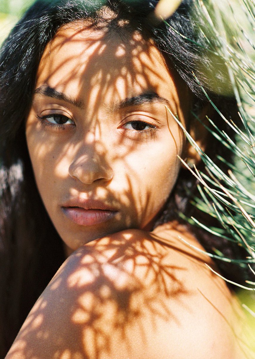 aelindholm's tweet photo. Summer with Yuli #portraitphotography #film #analog #kodak #portra800 https://t.co/eRBHKXg02n