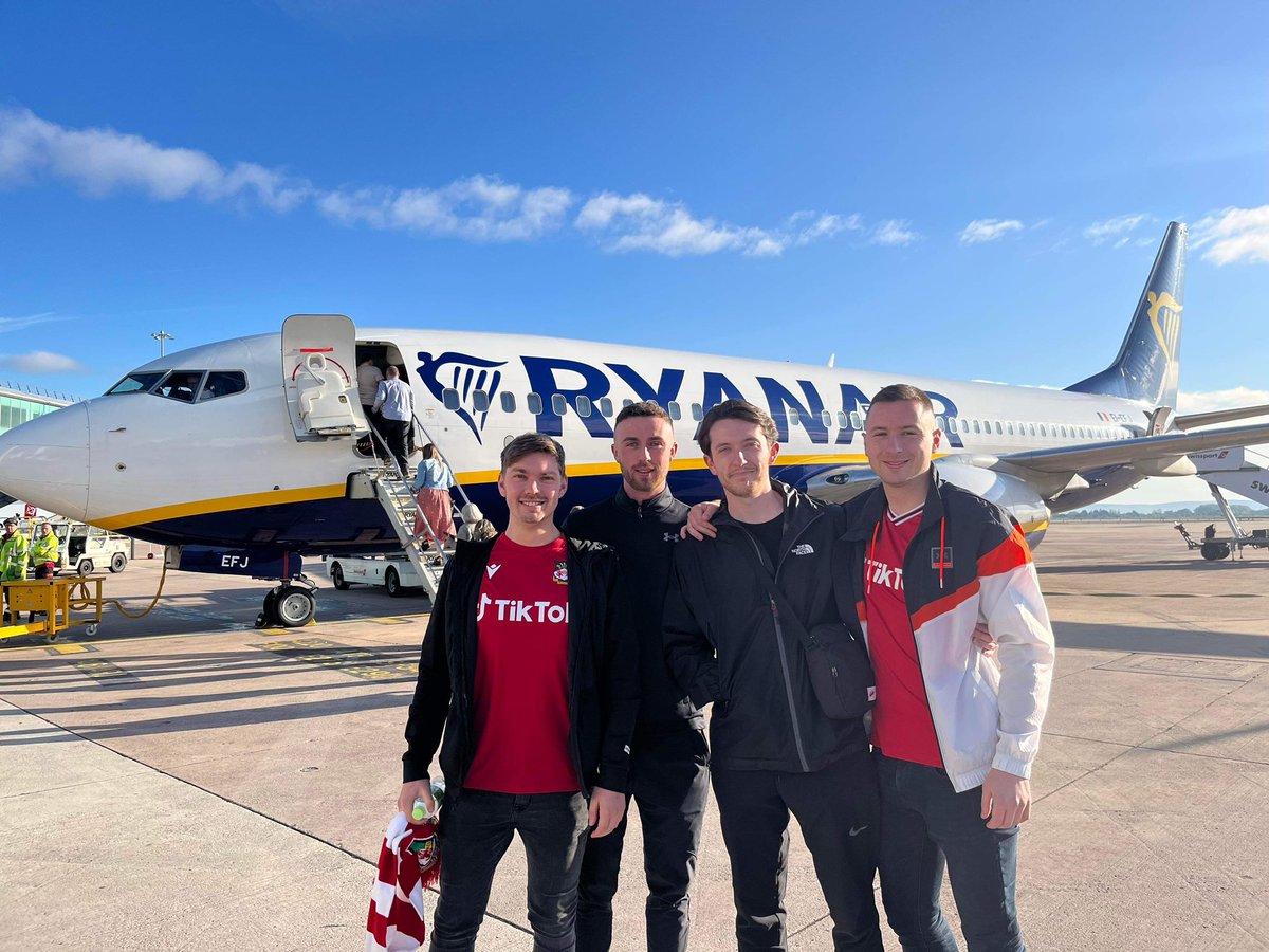 Reevo18's tweet photo. Up at 3am to catch 2 flights to watch a national league game finish 0-0. Priceless @AwayDays_ @Wrexham_AFC https://t.co/WxRqfvxOTC