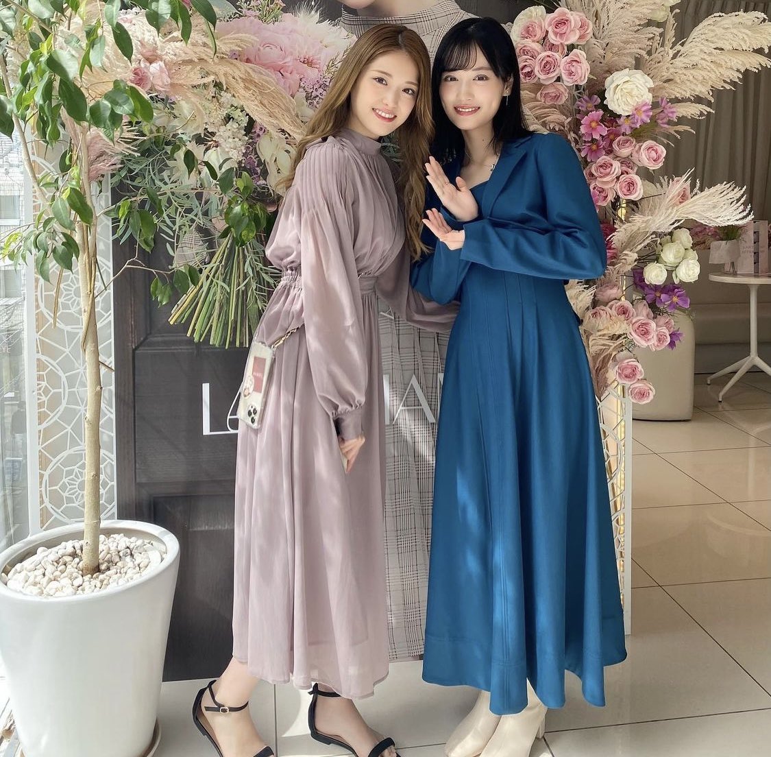 nogi_travel's tweet photo. 大好きなツーショットです😢

美月は大好きなまちゅの役割も担って頑張ってる！
#山下美月 #松村沙友理
#mizukiglam #乃木坂46 https://t.co/HvcKuoUQ99