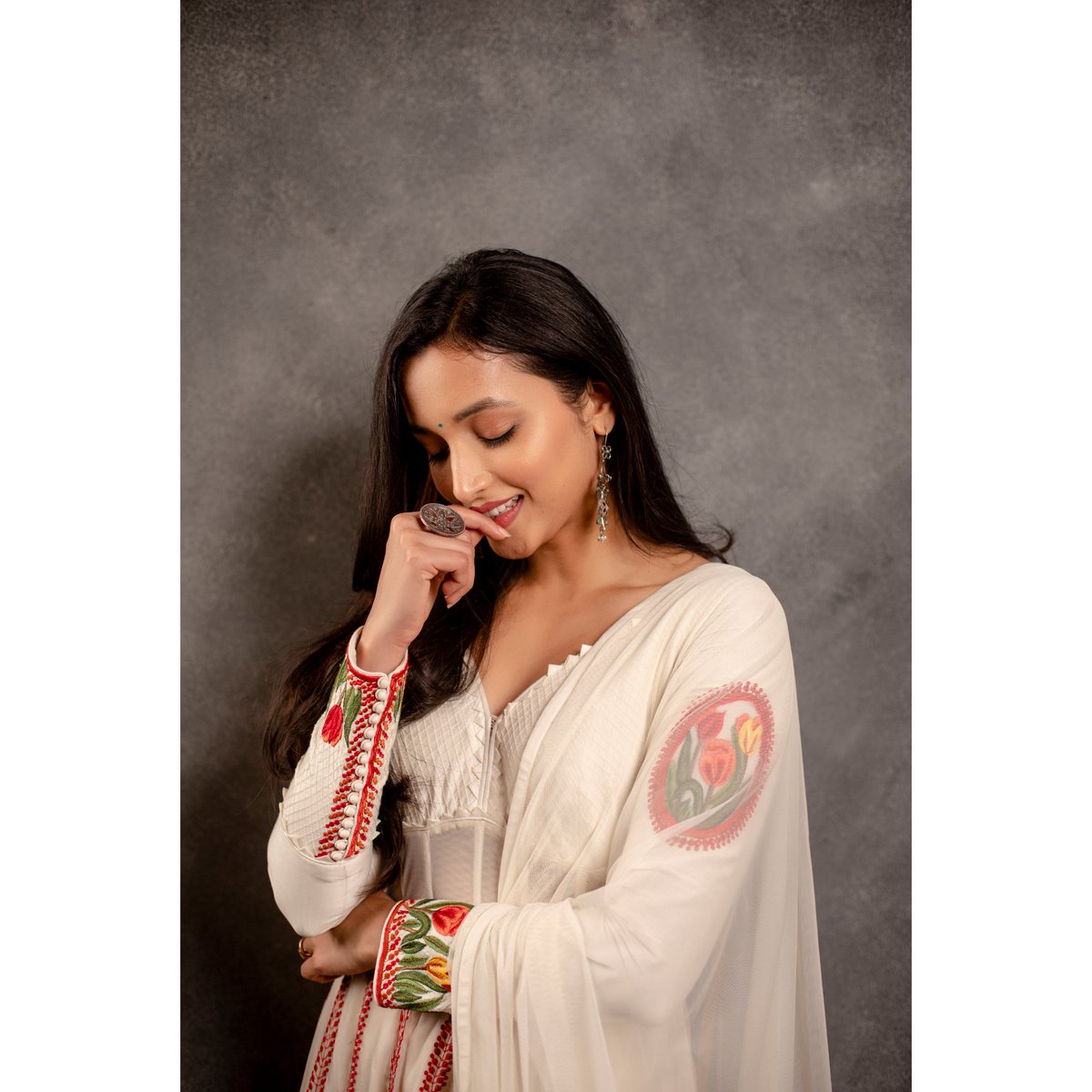 Srinidhi Shetty tweet media