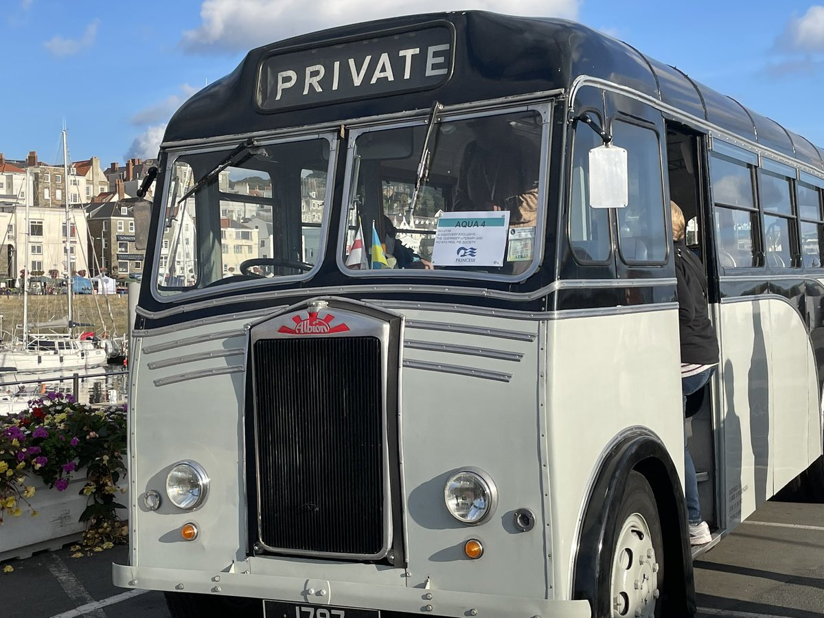 KarenPJ's tweet photo. Popped into the Little Chapel while touring Guernsey on Twinkle, a 1954 bus, as part of The Guernsey Literary and Potato Peel Pie Society tour. Fascinating to learn about German occupation during WW2 of the island. #presstrip #SkyPrincess #DiscoverWithPrincess @PrincessCruises https://t.co/gVpt6wKDuC