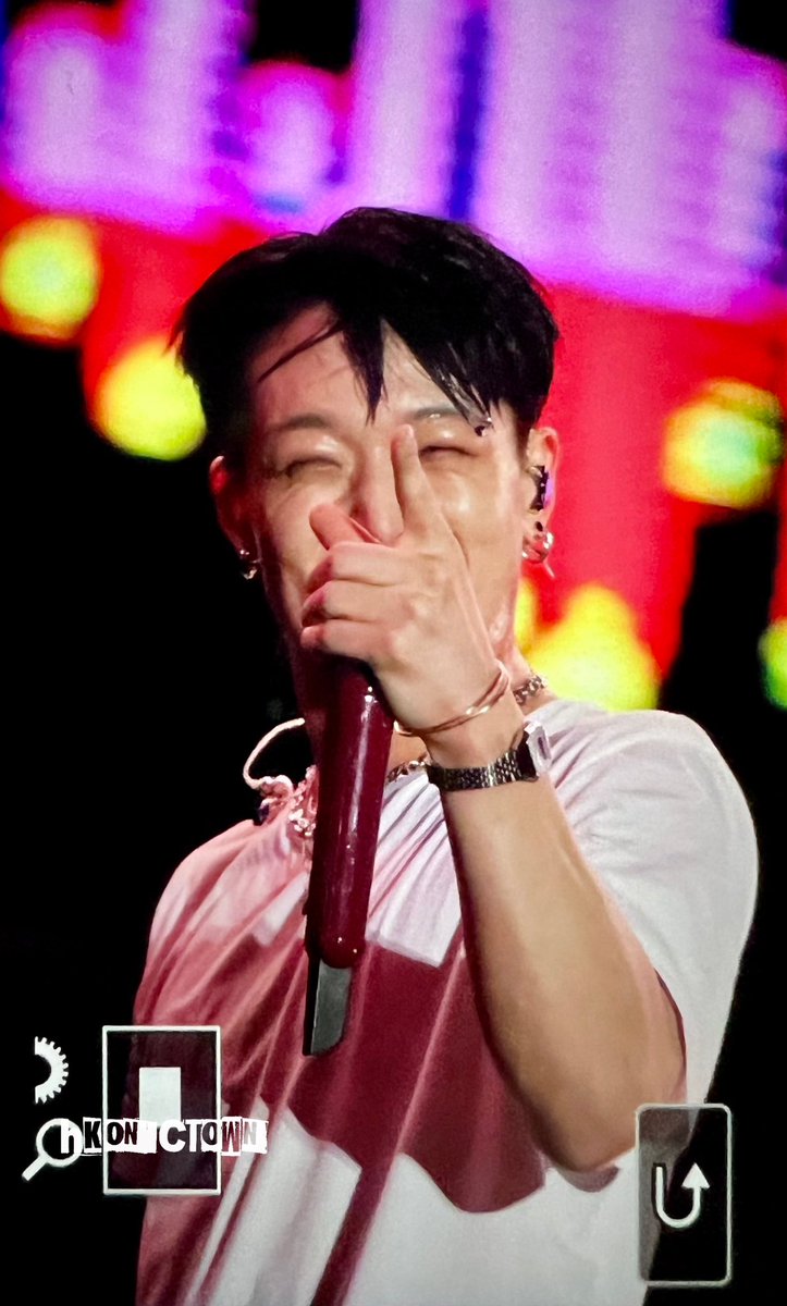 Kitestown's tweet photo. 20220918 
HIPHOPPLAYA FESTIVAL
Preview
😄😁☝🏻☝🏻
#BOBBY #아이콘 #iKON #金知元 #김지원 https://t.co/h61oBABTUT