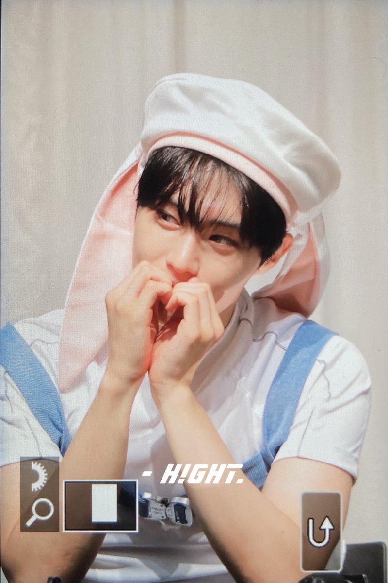 hight_hs's tweet photo. 220918 팬싸인회 귀여워ㅜㅜㅜㅠㅠㅠㅠㅠㅠㅠㅠㅠㅠㅠㅠㅠㅠㅠㅠㅠㅜㅠㅠㅠㅠㅠㅠㅠㅠㅠ
#CIX  #현석 #HYUNSUK https://t.co/vPTRrWI75e