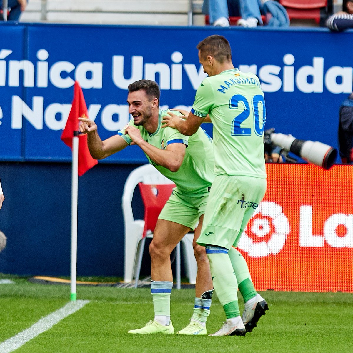 💙​ 𝐀𝐁𝐑𝐄𝐋𝐀𝐓𝐀𝐒 <a href="/juan2iglesias/">Juan Iglesias</a>.
(Estaremos atentos a #LaLigaFanCam... 😏)​

#LaLigaSantander 
#OsasunaGetafe