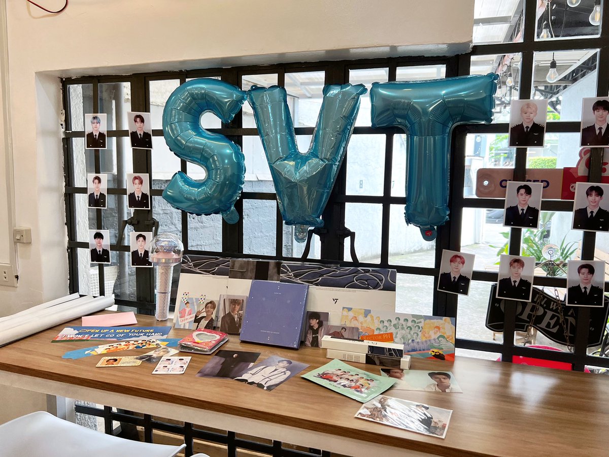 couptteok's tweet photo. our first cup-sleeve event was a success!

thank you everyone who participated and supported the fan project for seventeen. i really do hope you had fun and until next time! nice meeting you all. carathae ♡

#SectorPH #SectorPNS #BETHESUNinMNL @CaratLandPH @seventeenphil https://t.co/riLTakpRaf