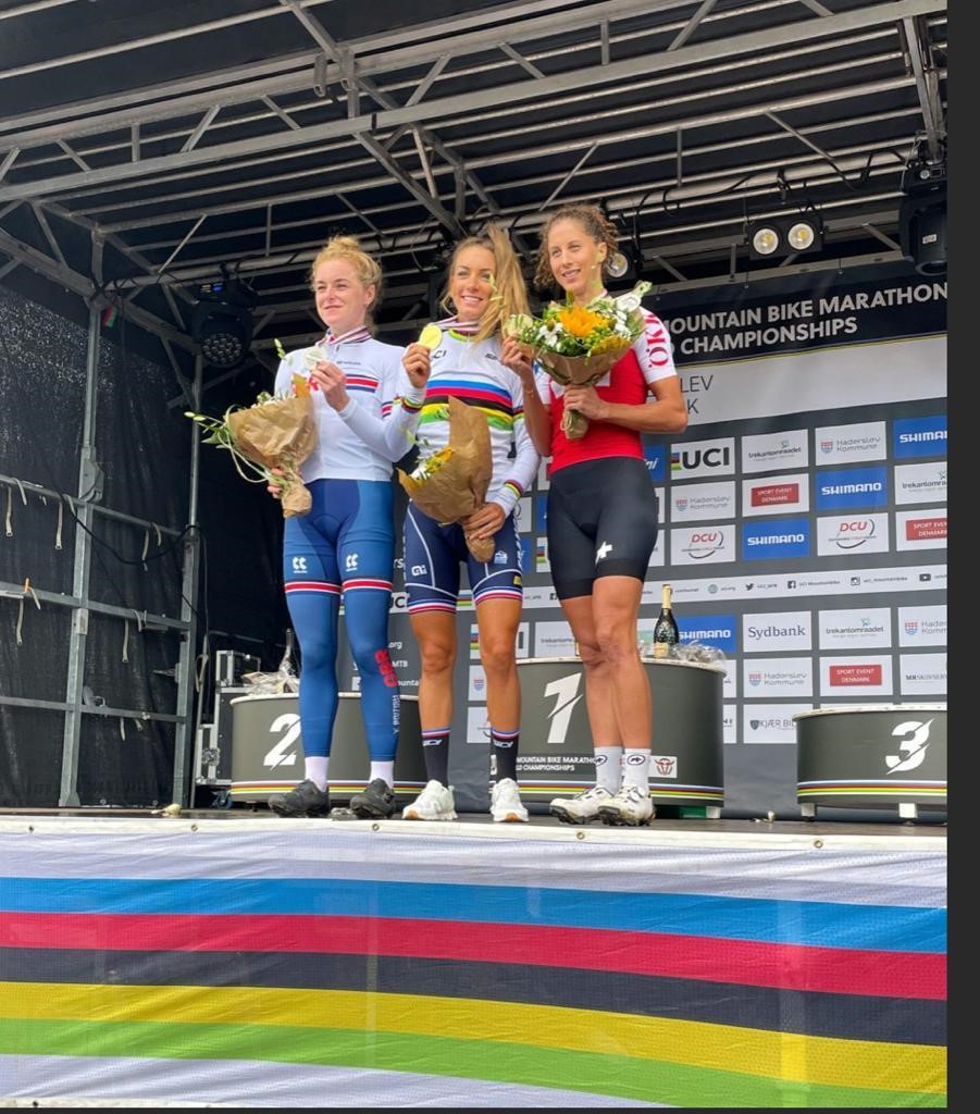 BritishCycling's tweet photo. It’s been a brilliant year for @AnnieLast1. 👏
Over in Denmark, our national cross-country and short track champion took second place in the 2022 @UCI_MTB Marathon World Championships. 🇬🇧
#Haderslev2022 https://t.co/7Lt9m9EmLJ