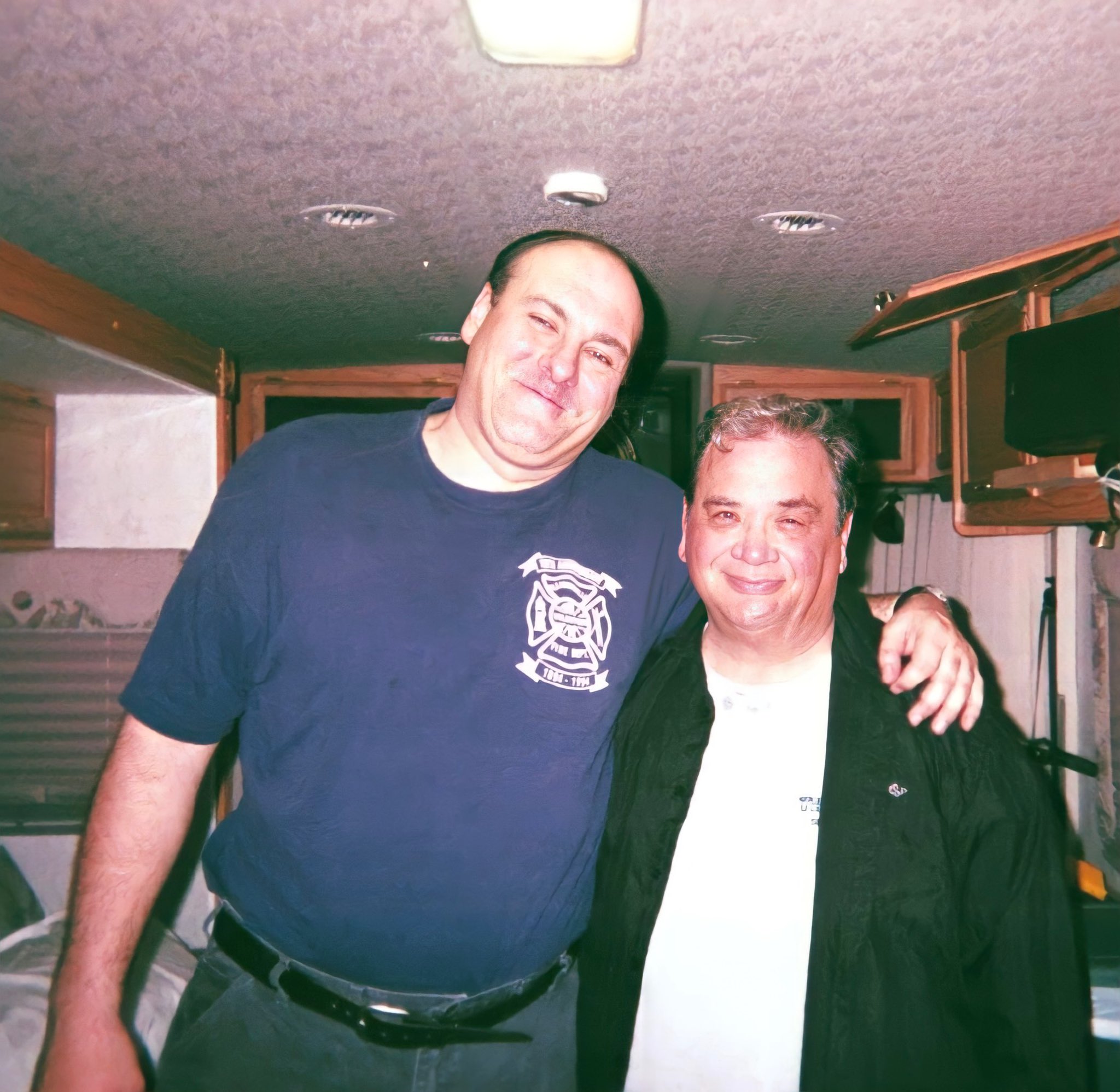  I know you\re there, Soprano. Happy Birthday to James Gandolfini who would of turned 61 today. 