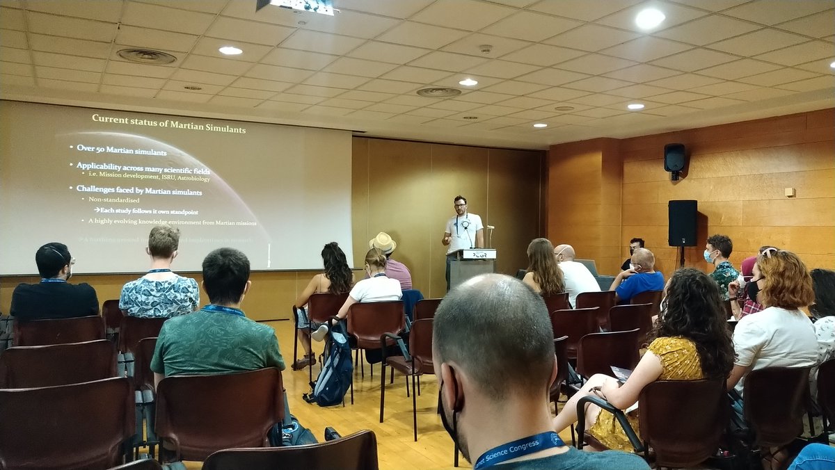 abgradeurope's tweet photo. @abgradeurope committee member Hector-Andreas Stavrakakis wraps up the scientific programme at #AbGradEPEC with his PhD work on Martian simulants! πππ
Next stop, coffee and networking β https://t.co/d502ixrMpE