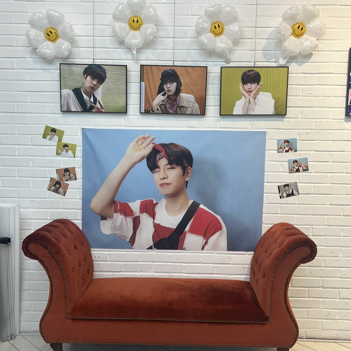 seoyes_stay's tweet photo. 여기 생카가 진짜체고에요🥺💛사장님도 너무 친절하시고 케이크도 맛있고 특전도 완전 알차요😭저 이제 생카 여기만 올거에요!!사장님께서 리노때도 오라 하셔서 꼭 갈거에용ㅎㅎ가게도 너무 이뻐요💗
승민이 미리 생축❤️
#승민이와_함께_아름다운_추억
#Beautiful_Memory
#StrayKids #스트레이키즈 https://t.co/HQInBWnXZj