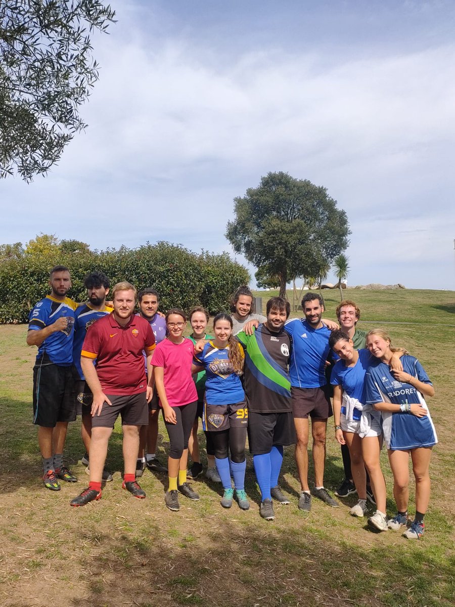 ¡Hoy hemos tenido un gran entrenamiento, con visita de <a href="/LumosCompostela/">Lumos Compostela QT</a> y con gente nueva acercándose a probar!

¡¡Y la semana que viene... Nos vemos en el Torneo del Atlántico!!

#quidditch #quadball #deporte #sport #coruña #galicia #alternativo #mixto #inclusivo