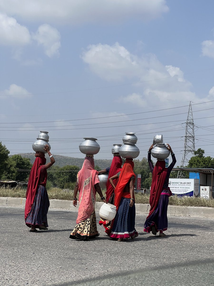 monicasood1986's tweet photo. People are travelling to get water, and here I am, taking an unnecessary road trip for change of scenery. This is why I don’t talk about climate change. I am self-centred but not a hypocrite. https://t.co/kRWLtqThas