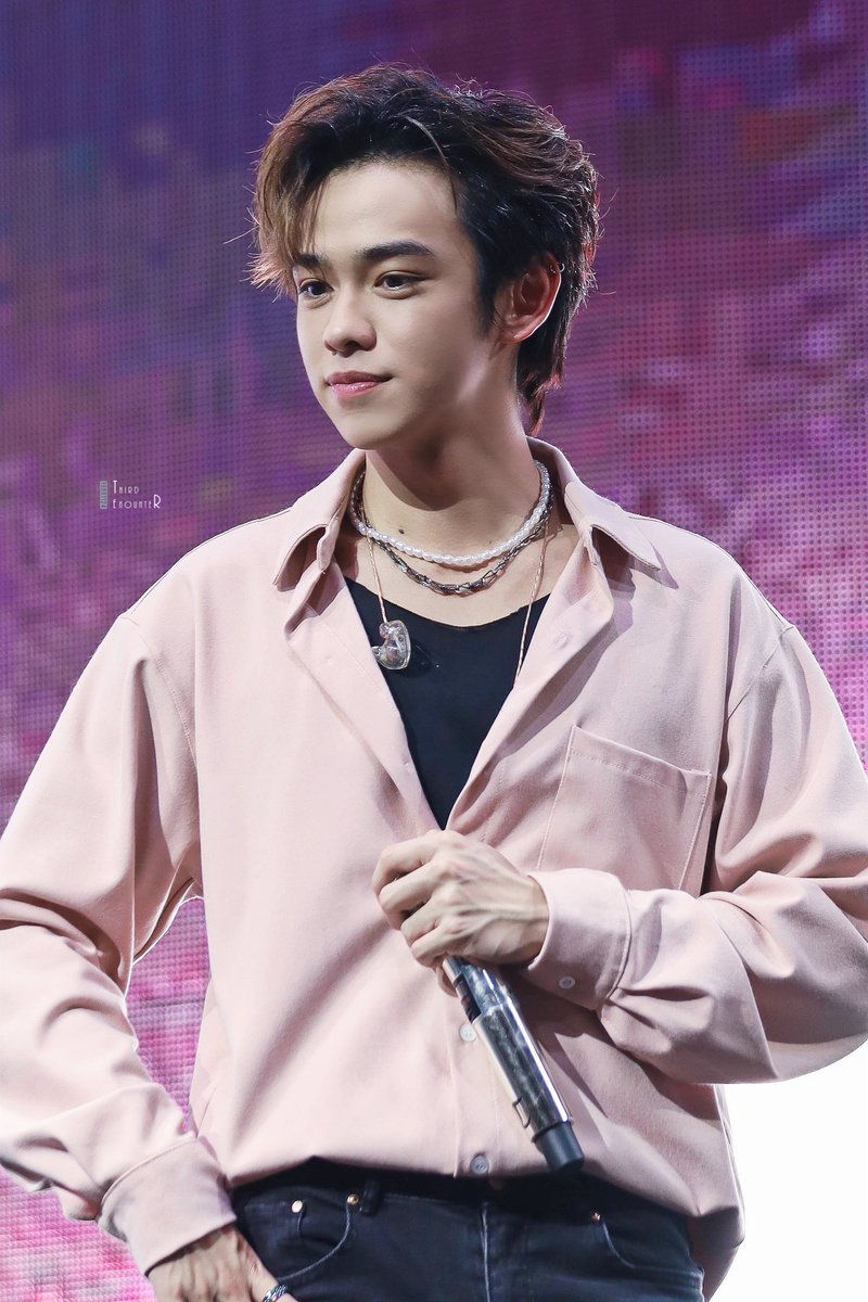 ThirdEncounter_'s tweet photo. 18.06 - 22.09
nice to meet u✨@thirdd
#ThirdLapat
#Thirdencounter
#third https://t.co/1IAvb2qo5g