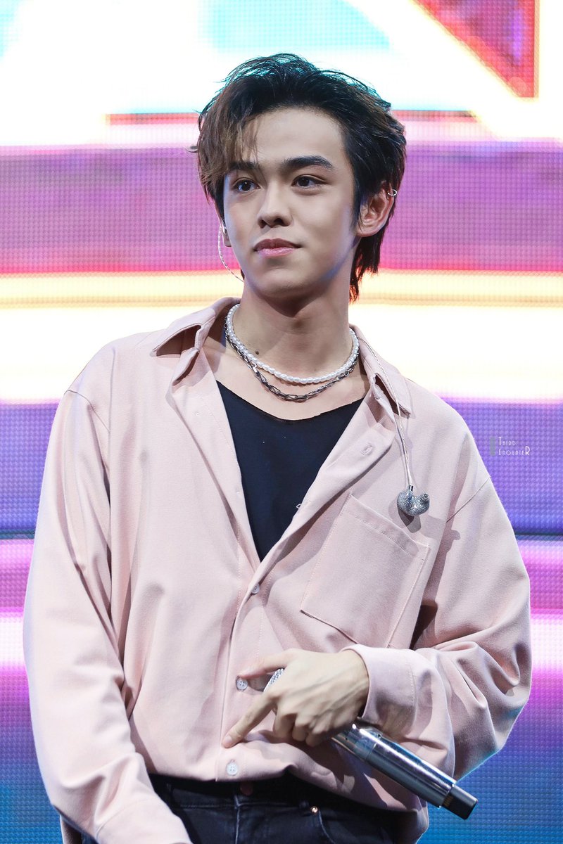 ThirdEncounter_'s tweet photo. 18.06 - 22.09
nice to meet u✨@thirdd
#ThirdLapat
#Thirdencounter
#third https://t.co/1IAvb2qo5g