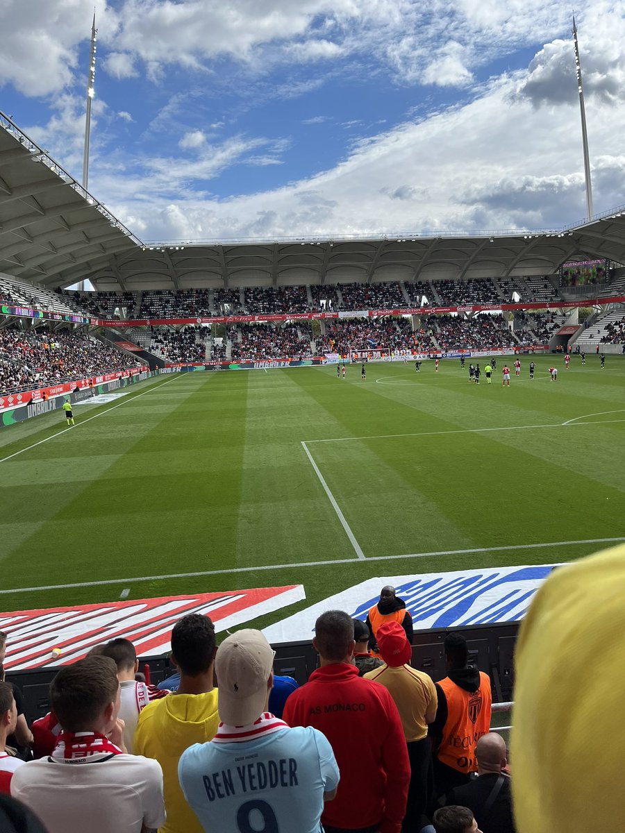 EddyPasto's tweet photo. Les 3 points !! Ça fait plaisir pour wissam qui conclus cette belle victoire de @AS_Monaco ✌️ #SDRASM https://t.co/Dm6V0qb2jB