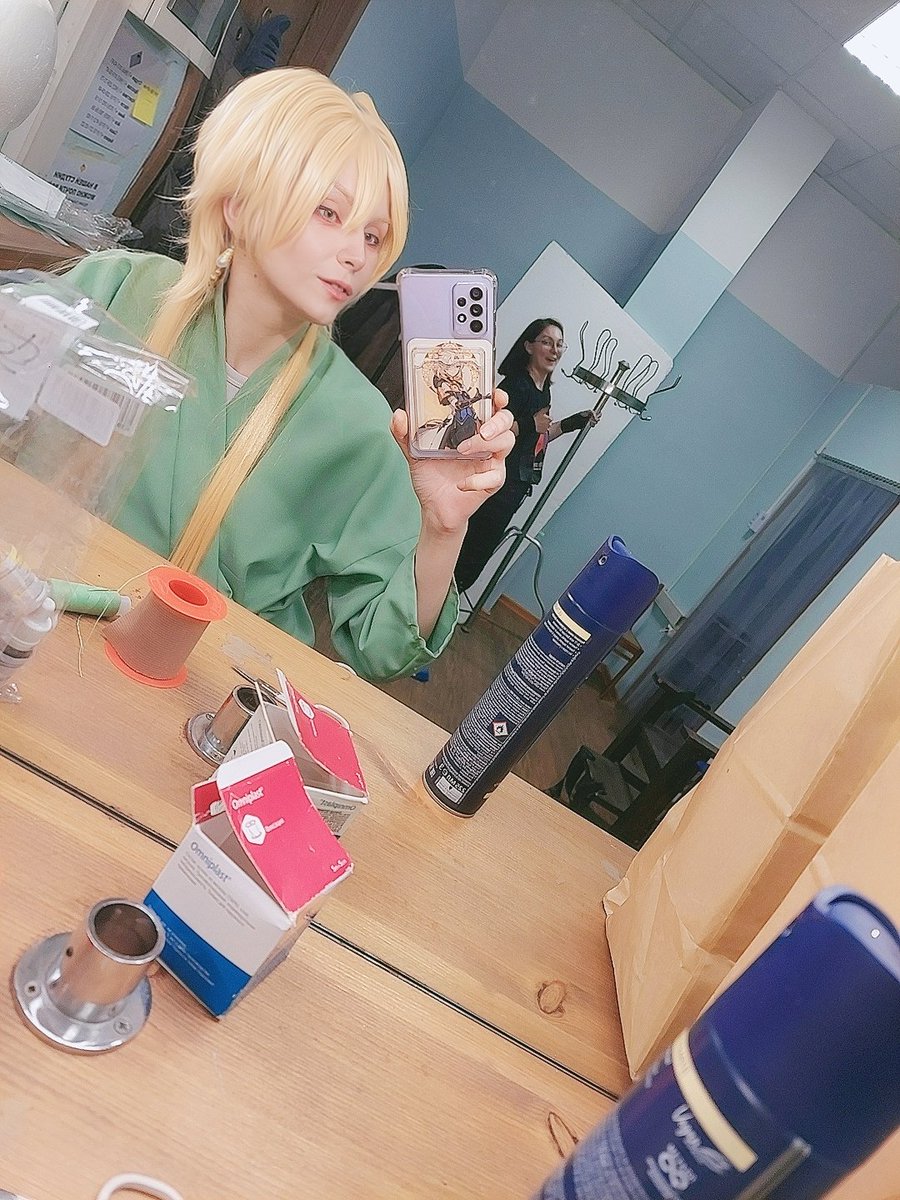 Ren_Shot's tweet photo. Когда любим снимать стекло и крипоту с @1tagawa 
#Aether #GenshinImapct https://t.co/xbyBKj37FG