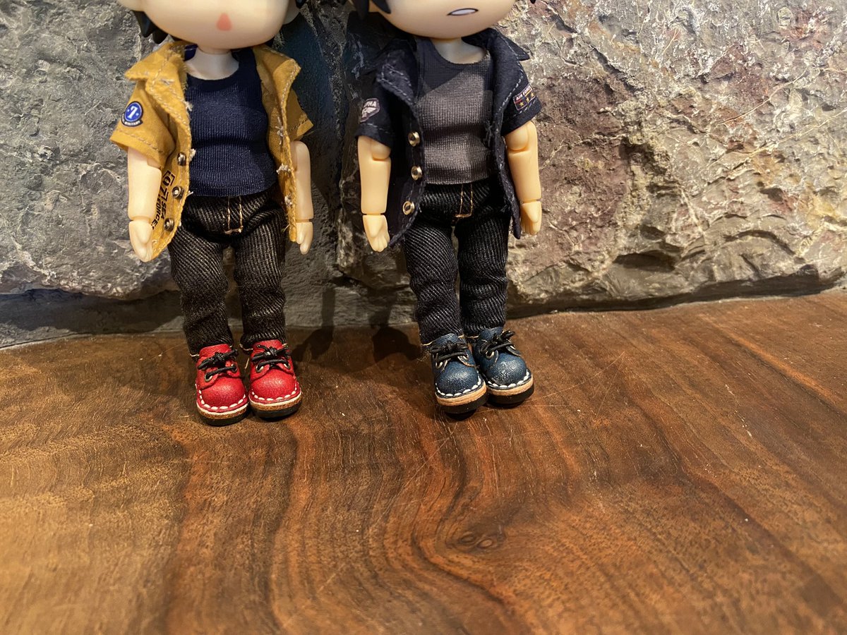 Lin05699356's tweet photo. 最近の旅の様子でも。
嵯峨野トロッコ列車を楽しむ子達と炙りみたらしのお店に行った際の子を

1枚目
靴以外(@_puchipepe_  様)
2枚目
上着 (@amanone_kazuka  様)
タンクトップ (@PluG_closet  様)
3枚目
上着、タンクトップ(@PluG_closet  様)
靴(@KURI_kutu  様) https://t.co/NIWK9Vq4Dw