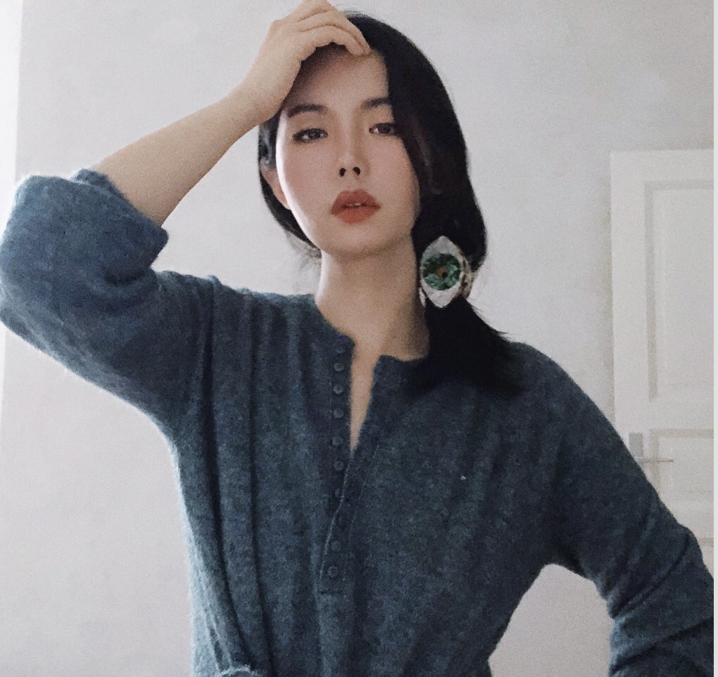 nancy0039's tweet photo. 🔵🟢🍏🧵🤖🥶 #nancyzhangillustrations #styleartlife https://t.co/JOVc2DhUJk
