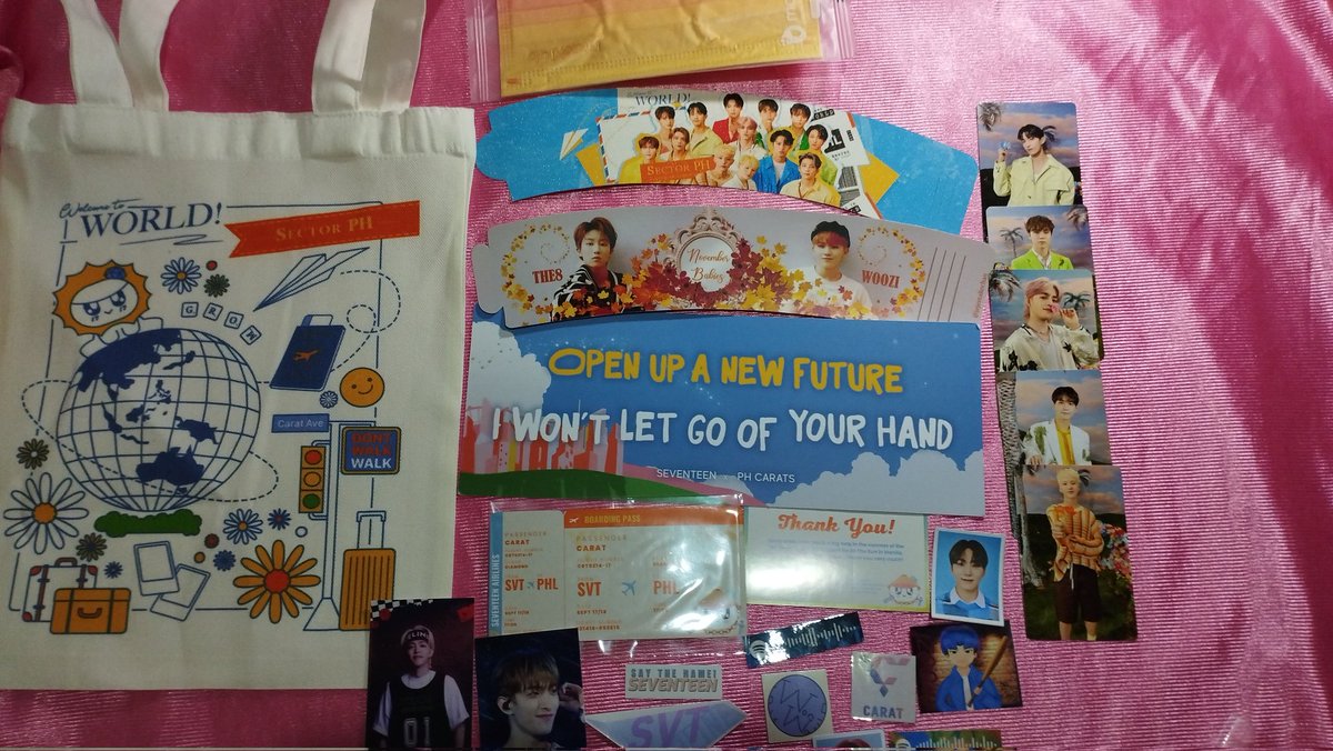 Jihoonieeeeee7's tweet photo. Thank you sa experience!  So kyuti lahat ng naibigay kanina 😊❤️ 
Salamat po sa pa event nyo @CaratLandPH
@seventeenphil 🫰🏻

#SectorQZT #SectorPH https://t.co/pc7ZM9Wz0L