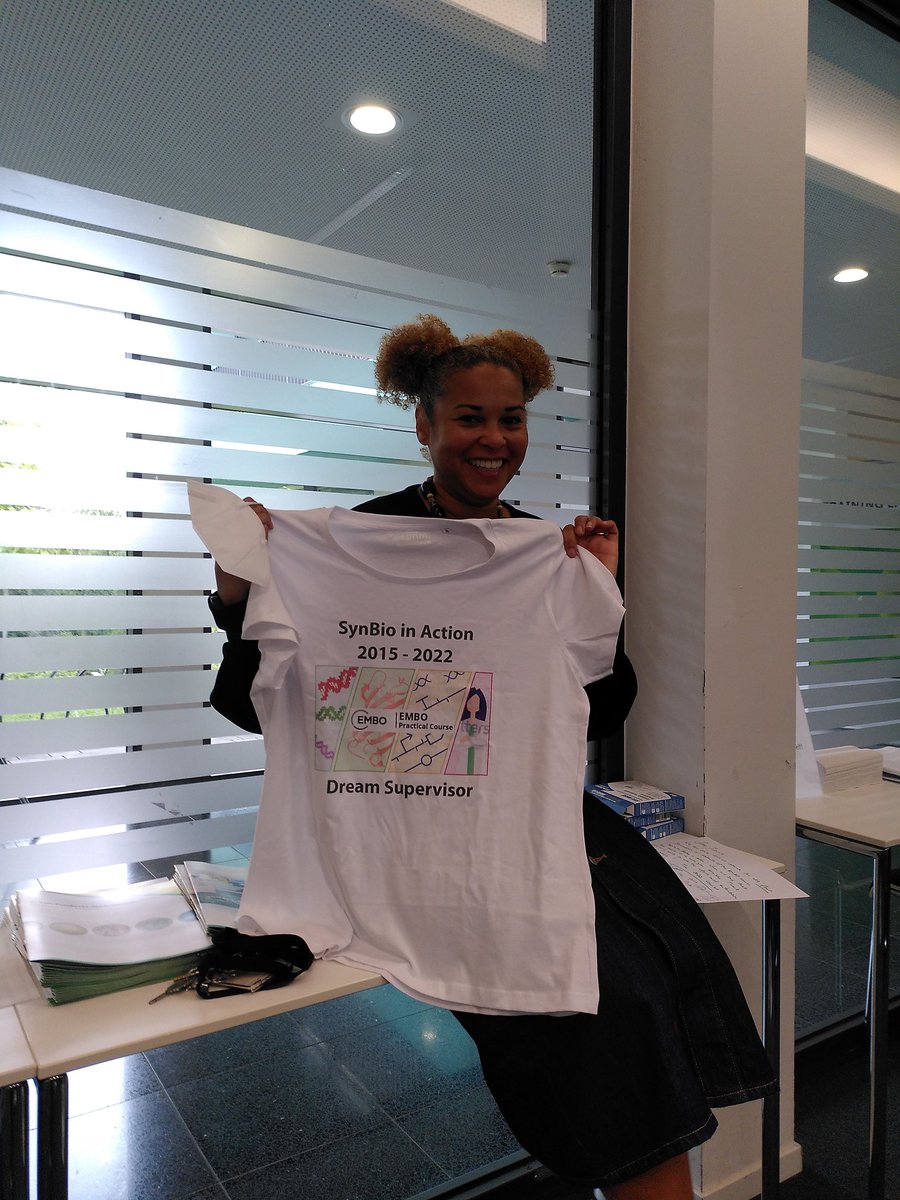 NicoC_MicSynBio's tweet photo. #EMBOSynbio course 2022 just ended with a special thank you to @yvonneypsilon who has been the dream supervisor for 4 generations of participants and trainers @EMBLEvents with all her efforts, enthusiasm and laughs in this course from 2015 till now, you will be missed next time! https://t.co/2wsrnyorrG