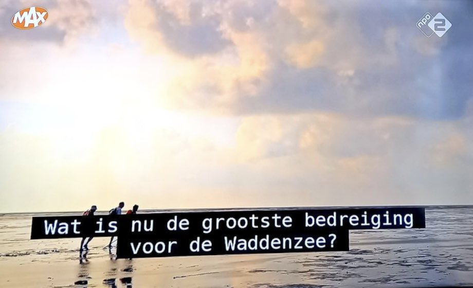 meintebonthuis's tweet photo. Een film gaan afspelen op de Engelmansplaat #silenceofthetides #waddenvereniging https://t.co/bTtUVxZg8Z
