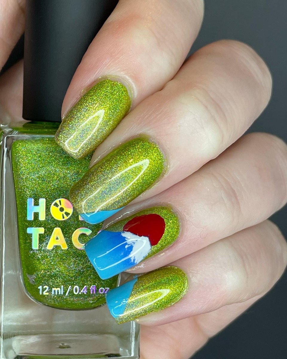 SunnyRaeNails's tweet photo. Well I did it! I climbed Mt. Fuji! 🗻. It was hard but so rewarding. It was such an enlightening experience that I hope to do again. 

YouTube Tutorial: https://t.co/UHUPDdAw7E

@holotaco @simplynailogical 
#paintwithsimply #nails #holotaco #holotaconailart #holotacocombo #mtfuji https://t.co/40XyoOio9b
