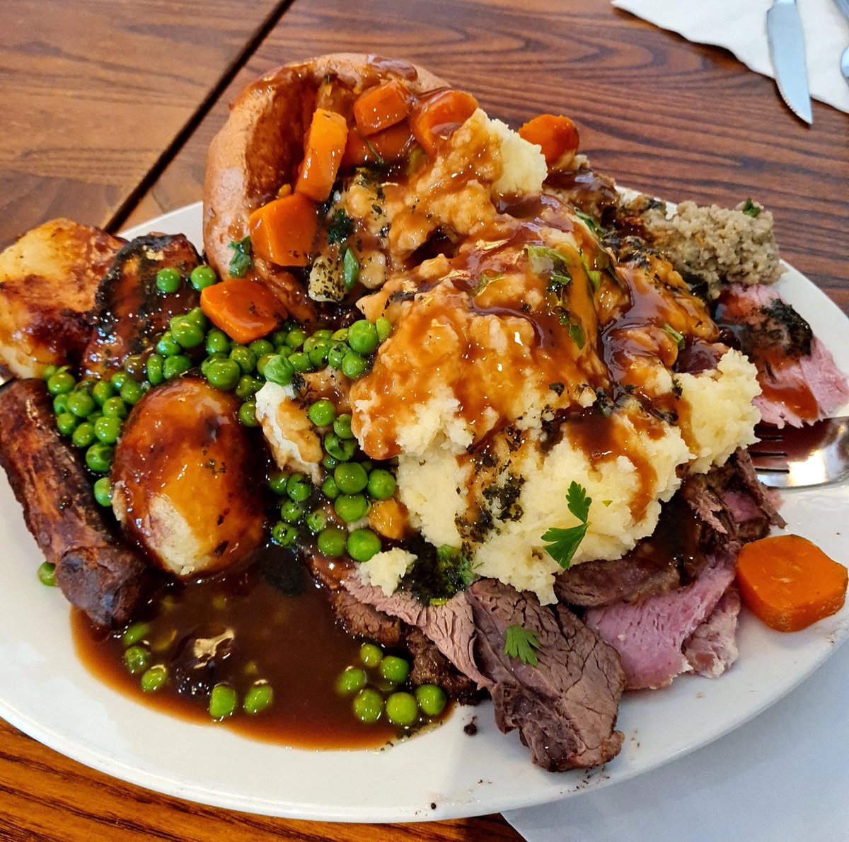WHATSFORDlNNER's tweet photo. Roast Dinner https://t.co/SpbQXrJHqx