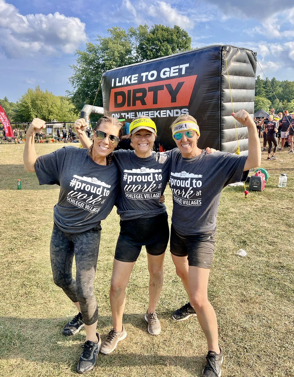 ChristyAParsons's tweet photo. Thanks @ToughMudder for a fun day and loved the spirit of community where people look out for each other and lift each other up. @SchlegelVillage #ProudToWorkAt #somuchmud https://t.co/kXEwAyOJk9