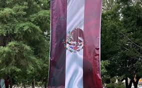 ggftamx's tweet photo. @fernandeznorona O está?, cual prefieren...a Italia o a los funcionarios idiotas de México!🤔🤣🤣🤣💩 https://t.co/ozHjM5tlUY