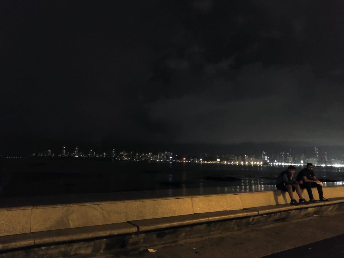 _prathampawar_'s tweet photo. I am addicted to it >>> 
#Mumbai #satisfaction https://t.co/5QEHEyrhXG