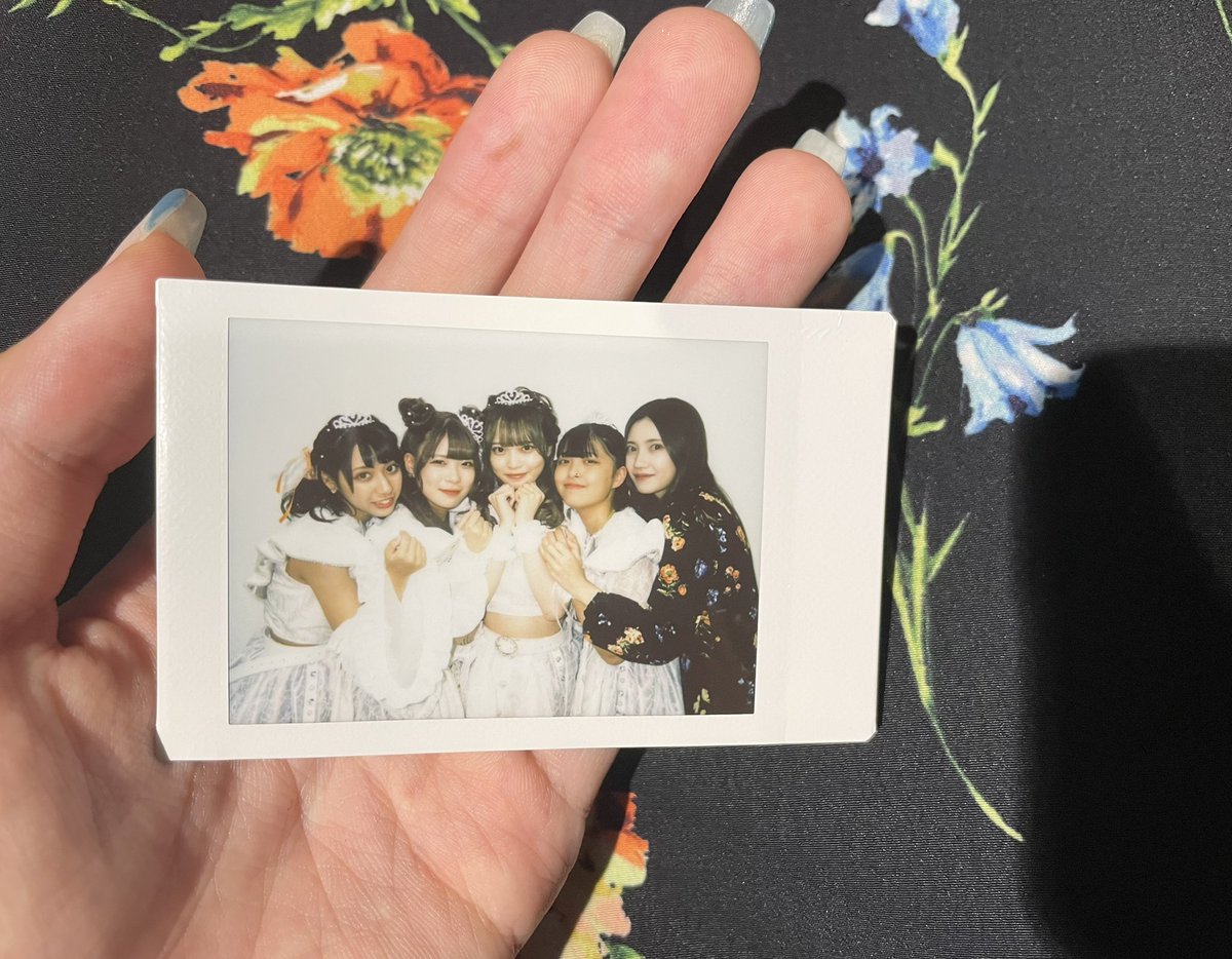 ryoha_1009_'s tweet photo. お願い!!フルハウス 1周年LIVE🎉
無事に終わりました!!

この日を迎えるまでには本当に色々な事がありました。でもどんな時も、
この子達を守らなきゃって。
踏ん張る事が出来ました。
何にも変える事ができない私の宝物です。
これからも #おねフル をよろしくお願いします。 https://t.co/YrV2GkU2dt