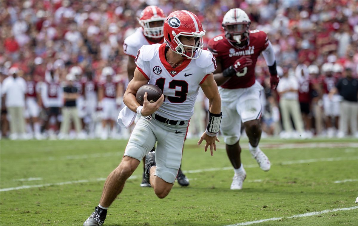 HuntTheJones's tweet photo. The College Football #UniformTwitter Best of Week 3!
Weak weekend of uniforms, BUT,
What I liked:
- #Tulane in Powder & #KState in throwback
- #PennState at #Auburn (huge miss by AU not going Orange jersey)
- First look at #Georgia in their best set (White) while #BackInBlock https://t.co/NeiMALdLFA