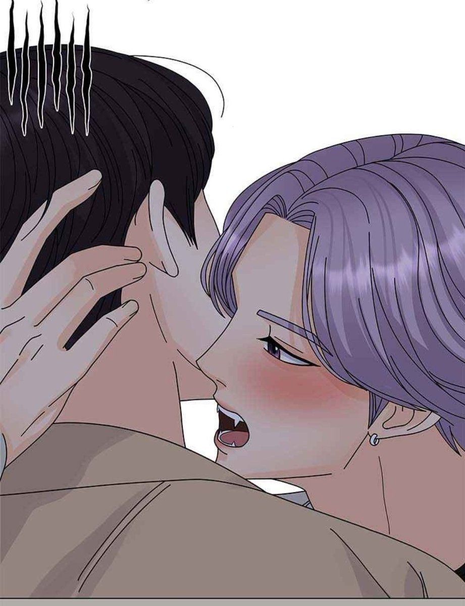 FujoshiSis's tweet photo. Cuando están leyendo un manhwa hetero de vampiros y ¡BAM! 💕FANSERVICE BL💕
Gracias por la comida 😌
#bittencontract #webtoon https://t.co/k9Gh6TdBec