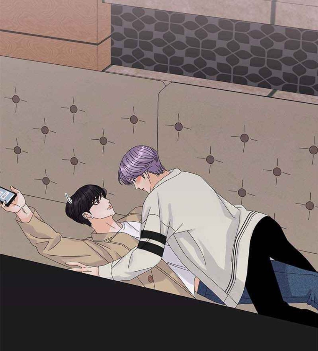 FujoshiSis's tweet photo. Cuando están leyendo un manhwa hetero de vampiros y ¡BAM! 💕FANSERVICE BL💕
Gracias por la comida 😌
#bittencontract #webtoon https://t.co/k9Gh6TdBec