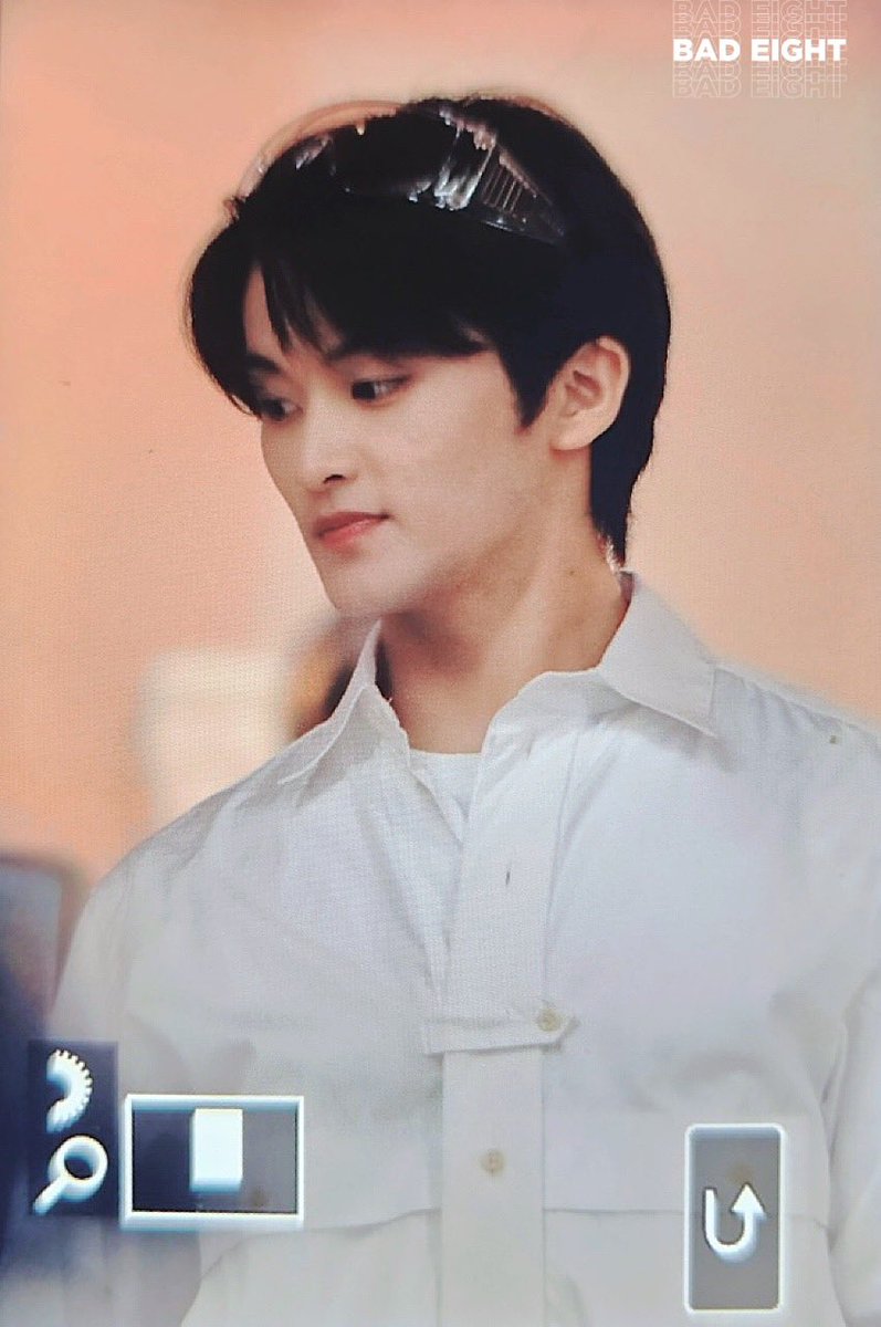 220918 ☕️☕️☕️
#마크 #MARK #NCT
