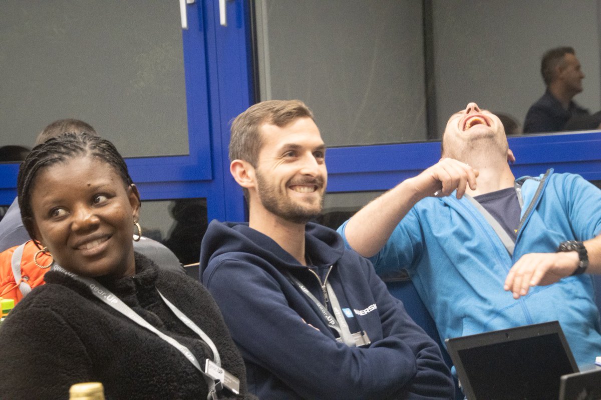 logcluster's tweet photo. Day 2 of #gearUP: Pressures are high for @etcluster and @logscluster participants as they work together to identify and overcome immediate challenges at the onset of an emergency as part of the simulation. 
Best of luck to all participants! 👏

#RespondingTogether @thwleitung https://t.co/KYgvMLuljT