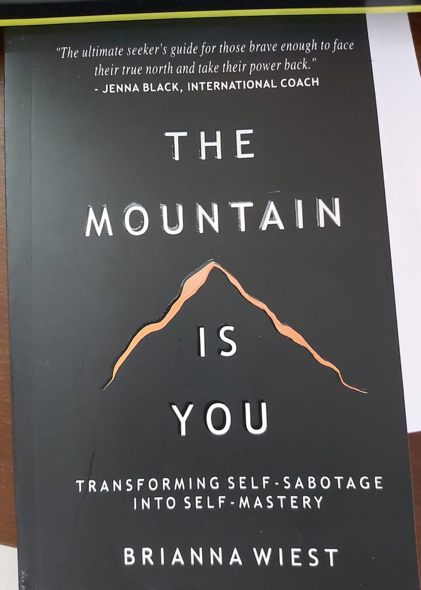 Deishma's tweet photo. Weekend Book for me was
.
The Mountain is You - Brainna Wiest
On the lines of Almanack et all
Good for Introspection
Even a few lines can make you look out into the sky
#BookLover #bookstagram #goodtoread https://t.co/RuU83MRxg9