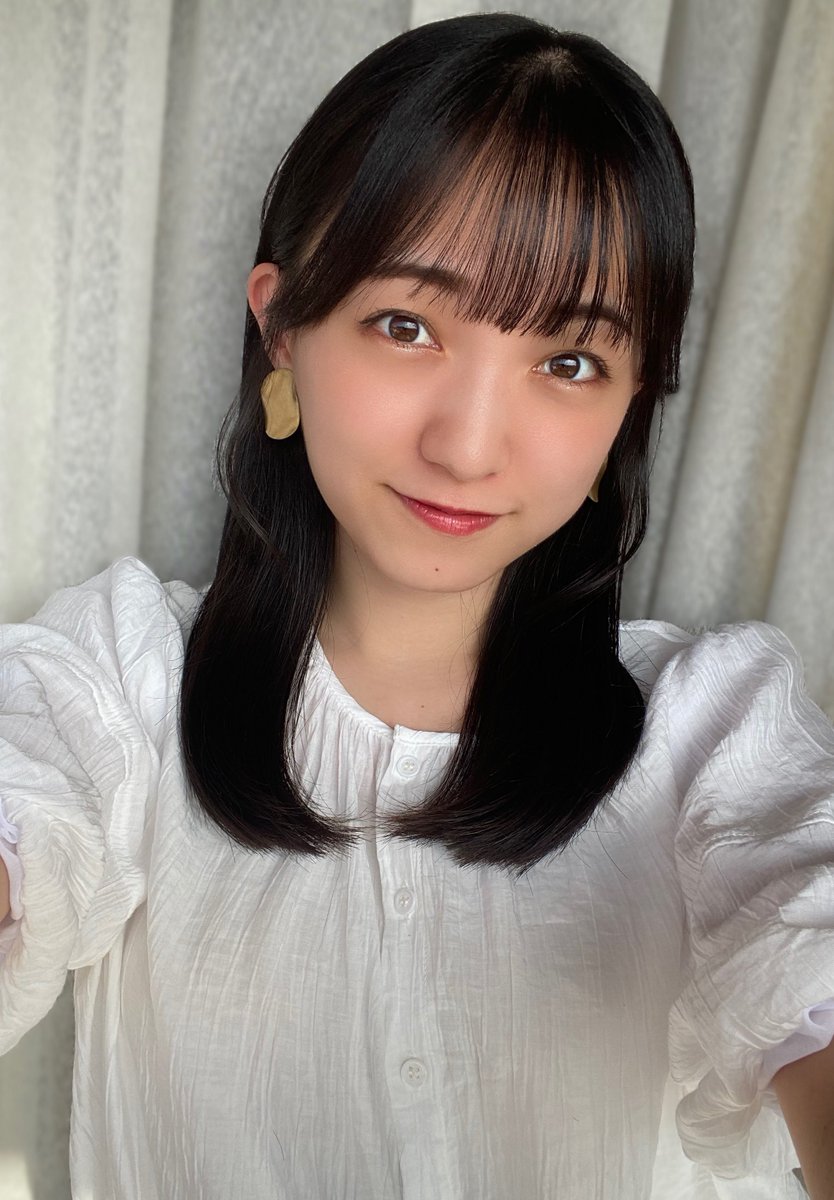 gigalabi_aiko's tweet photo. あと数人で1700人🥺😳🥰
今日中に超えたい‼️

みんなで私のこと広めて欲しいな°ʚ♡ɞ°
 #疾走クレヨン   #小牟礼愛子 https://t.co/h8dSl8c5WR