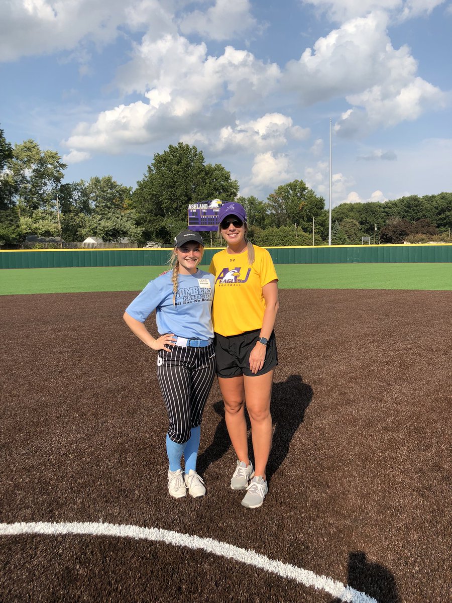 lexie nicholson tweet media